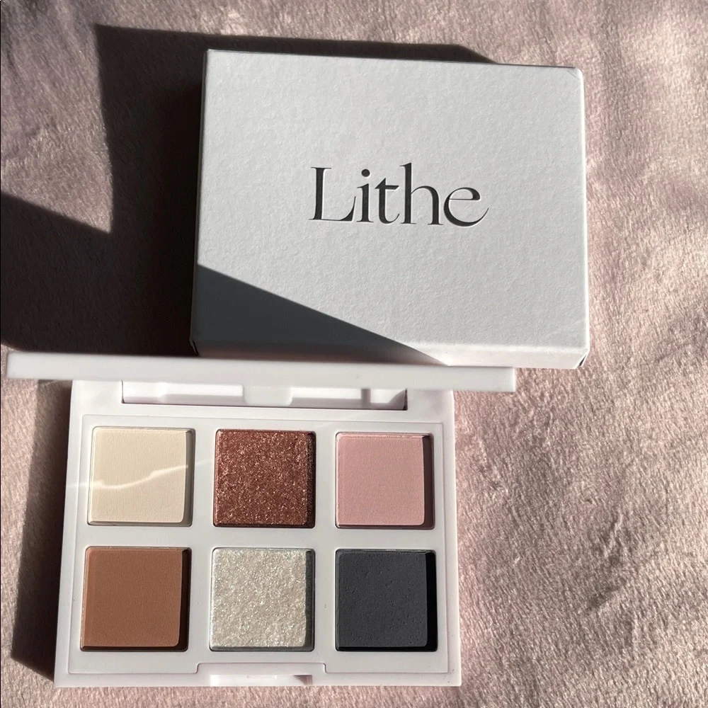 Lithe| Astral Eyeshadow Palette| 6 shades| 6x 1g 0.035 oz| BNIB - Picture 1 of 5